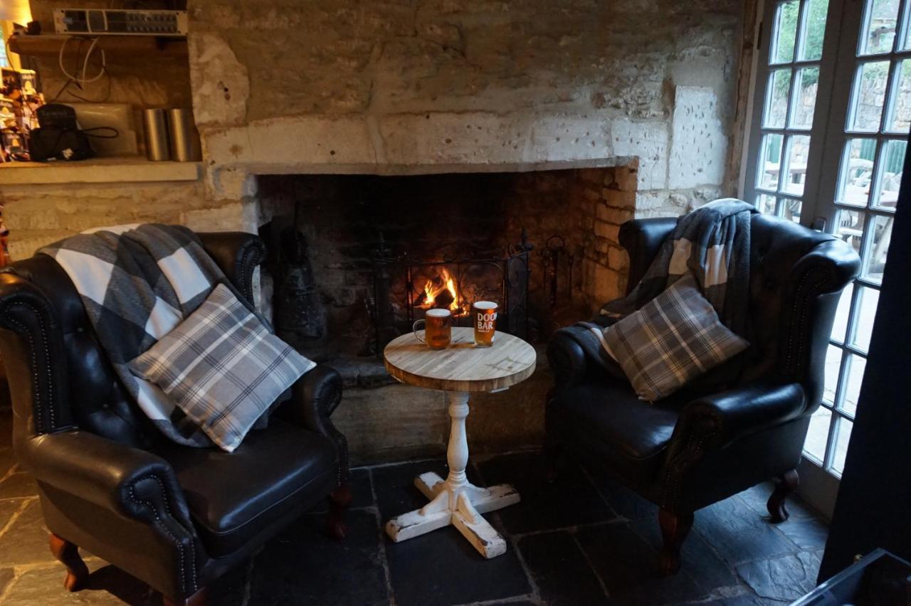 The Barge Inn Bradford-On-Avon Exteriér fotografie