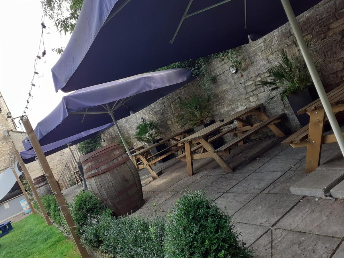 The Barge Inn Bradford-On-Avon Exteriér fotografie